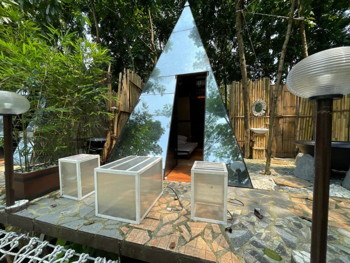 Floating Sanctuary Resort Powered By Cocotel Bulacan Экстерьер фото