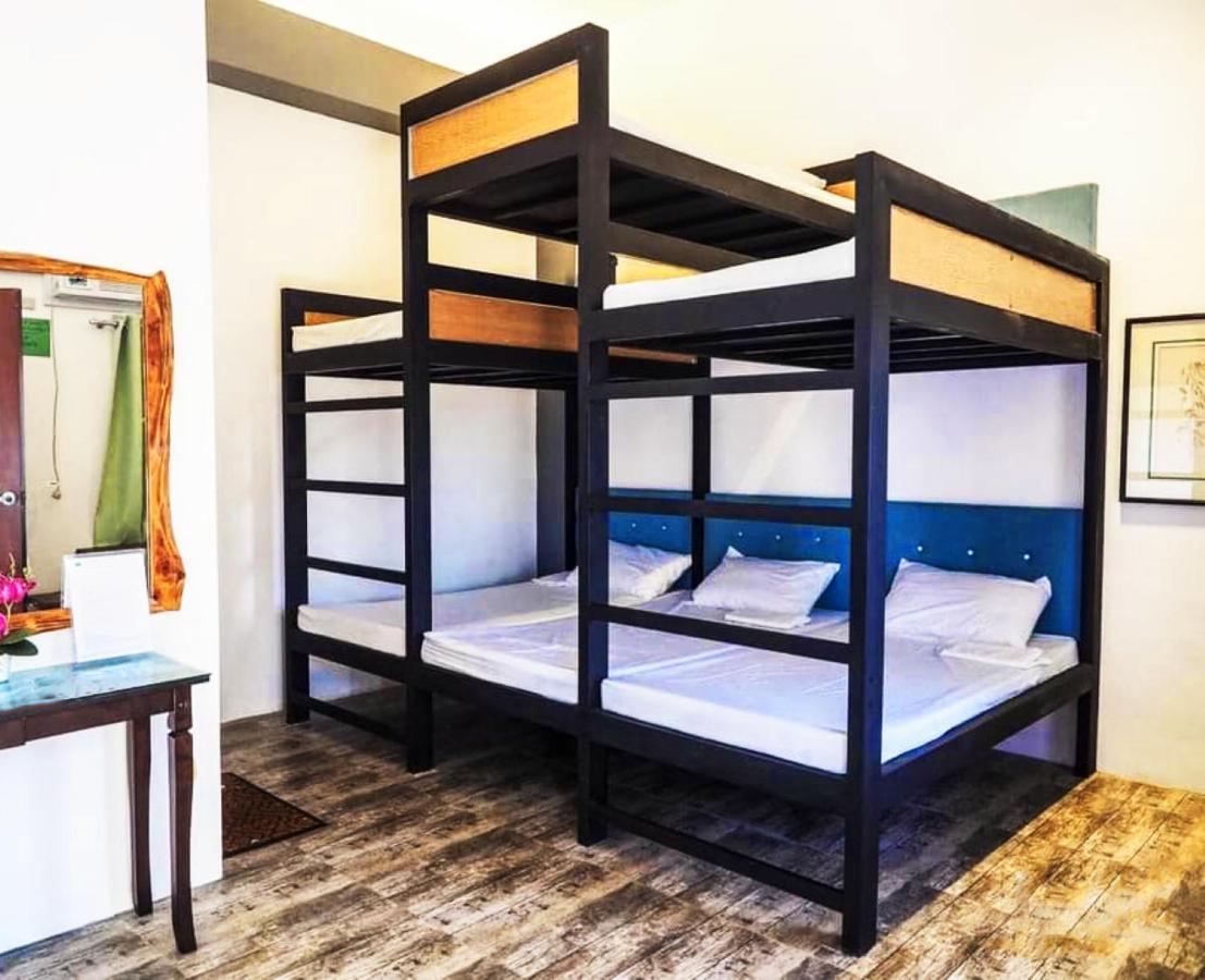 Floating Sanctuary Resort Powered By Cocotel Bulacan Экстерьер фото